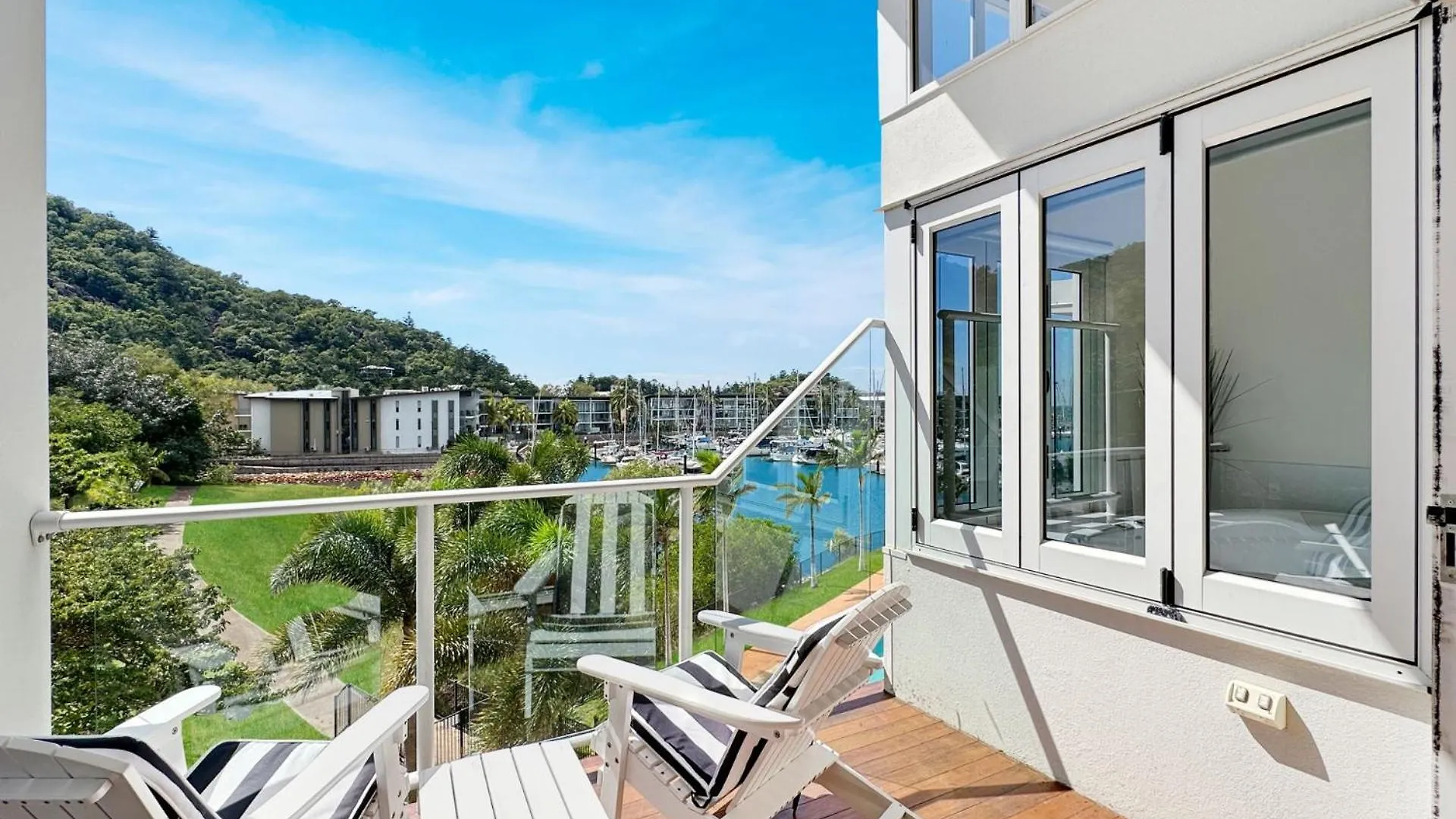 נלי ביי Beachside Apartment 14  נלי ביי